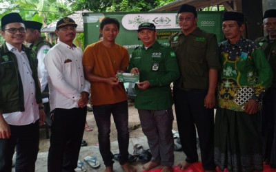 LAZISNU PCNU Mamuju Salurkan Bantuan untuk Korban Angin Puting Beliung di Kecamatan Palas